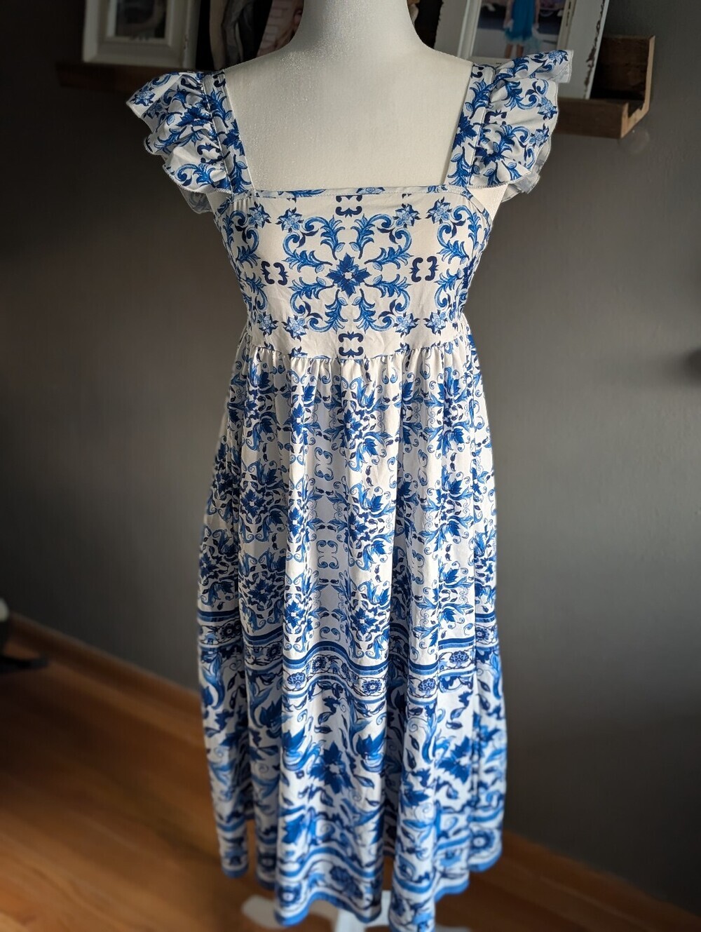 Blue Porcelain Tile Sundress Extra Small Flutter Sleeve Square Neck Midi Dress